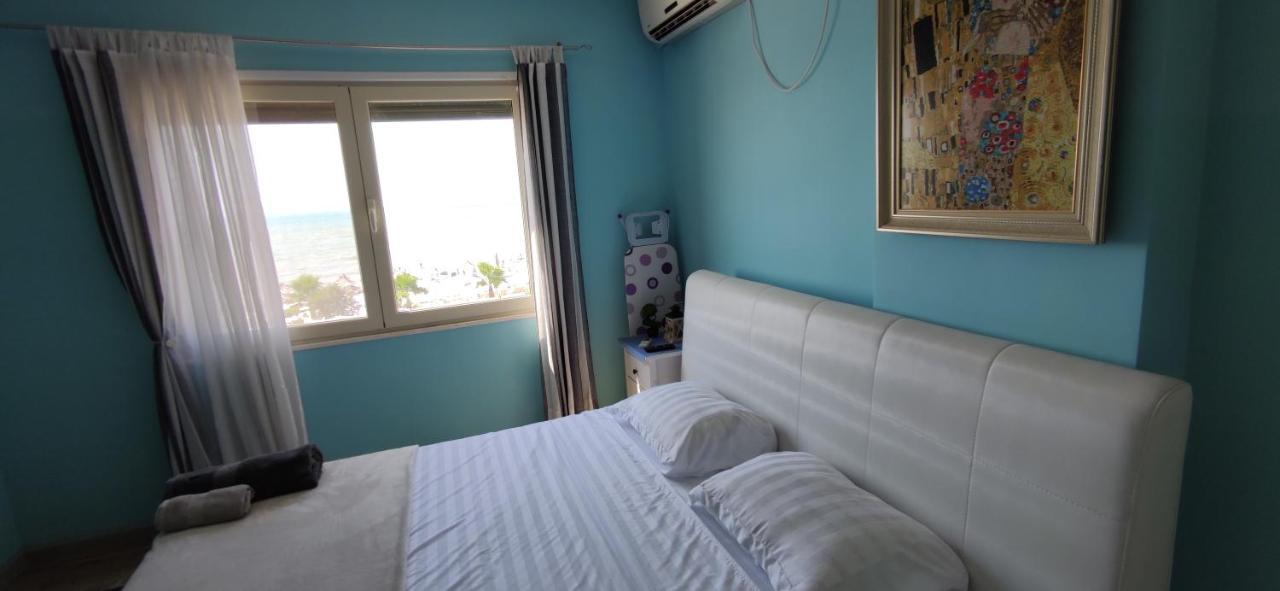 Luxury Beach Apartment In Qerret Golem  Eksteriør bilde